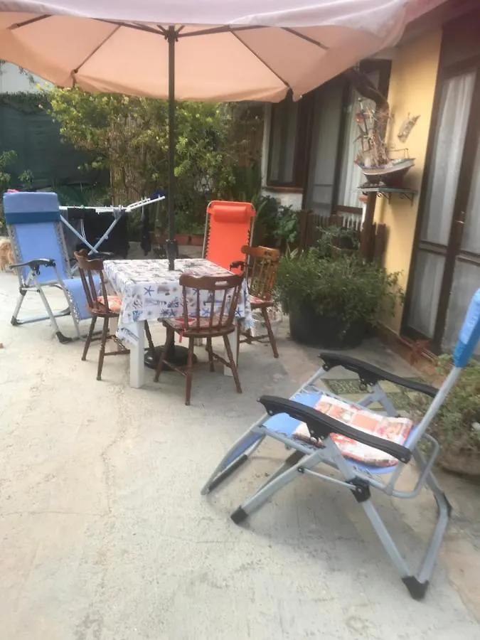 La Dea Del Mare Appartament Villa Trabia 0*,  Italy